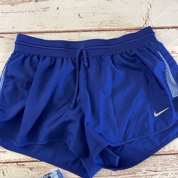 Nike Women's Shorts Size Small Dri Fit Running Track Lined Tempo Lot of 3 Lined - Picture 3 of 11